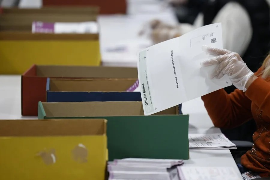 epa1401-usa-california-special-election