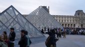 Foto ilustrativa de la nota titulada: Reabre el Museo Louvre tres días después del robo de joyas de la corona francesa