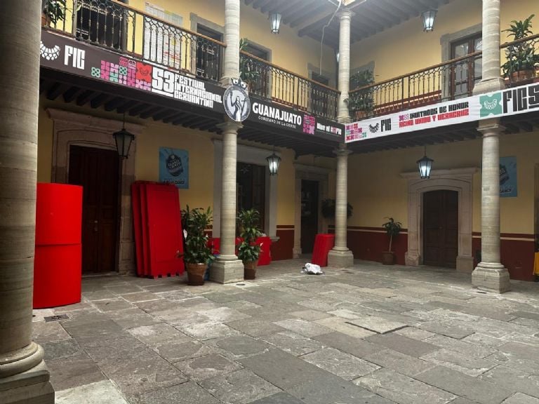 f768x1-234309_234436_5050